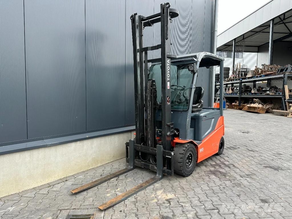 Toyota 8FBMKT25 Electric forklifts