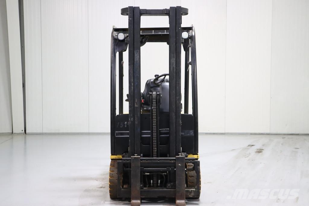 Yale ERP16VT 電動堆高機