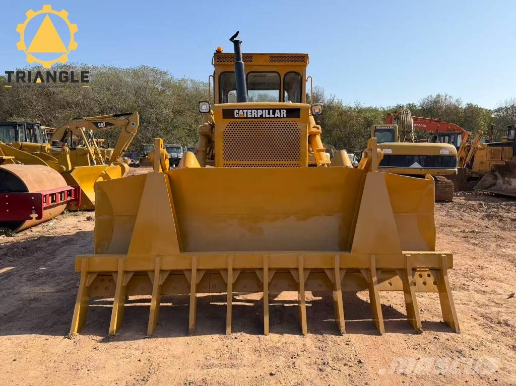 CAT D 8 K Buldožeri guseničari