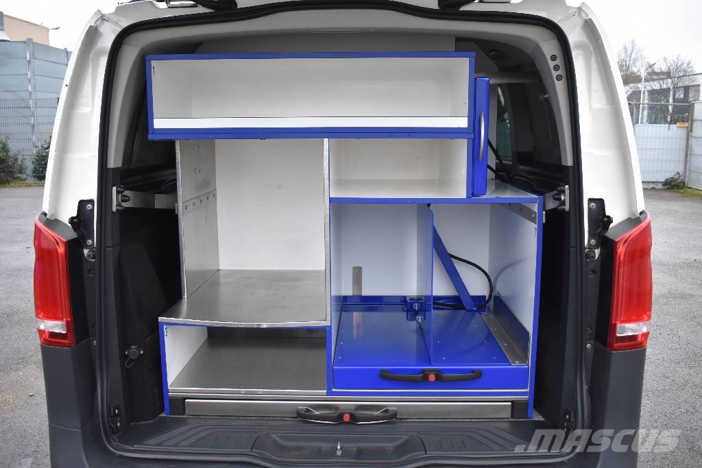 Mercedes-Benz Vito 4x4 Notarzt Einsatzfahrzeug NEF Ambulanser