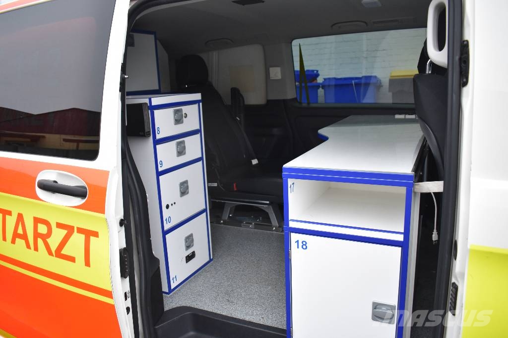 Mercedes-Benz Vito 4x4 Notarzt Einsatzfahrzeug NEF Ambulanser