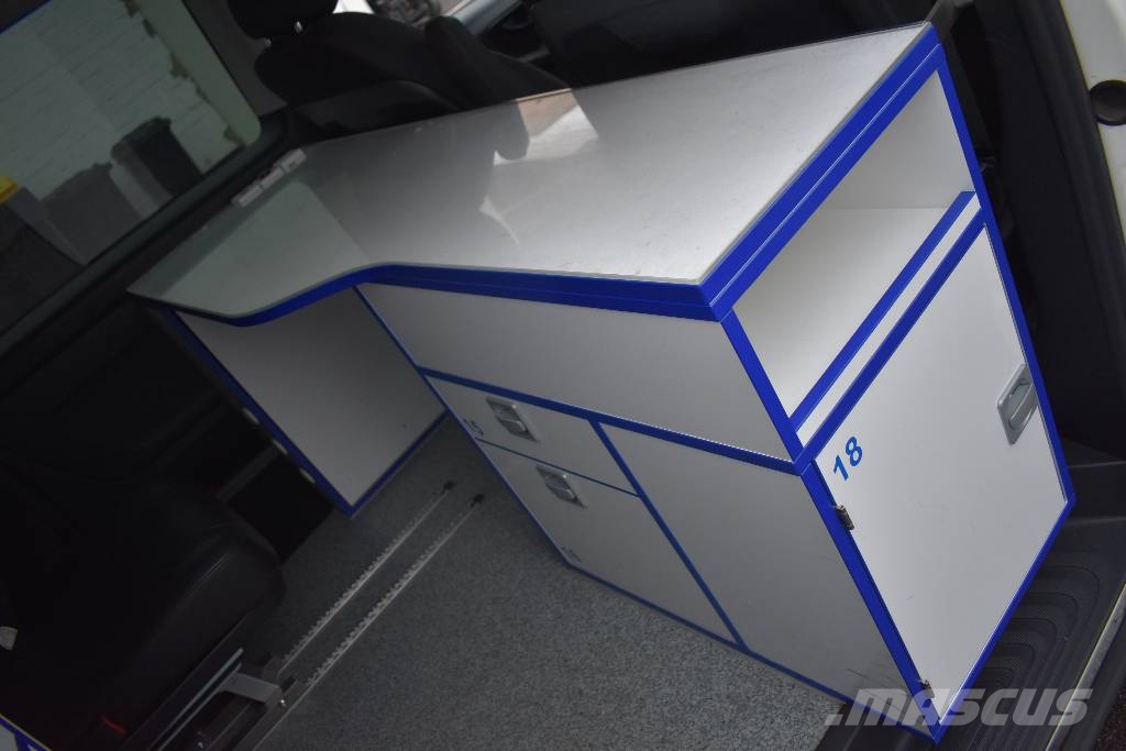 Mercedes-Benz Vito 4x4 Notarzt Einsatzfahrzeug NEF Ambulanser