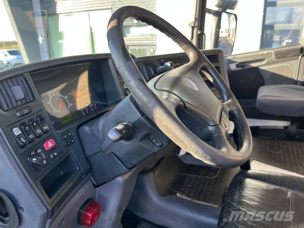 Scania R380 Kamioni sa kranom