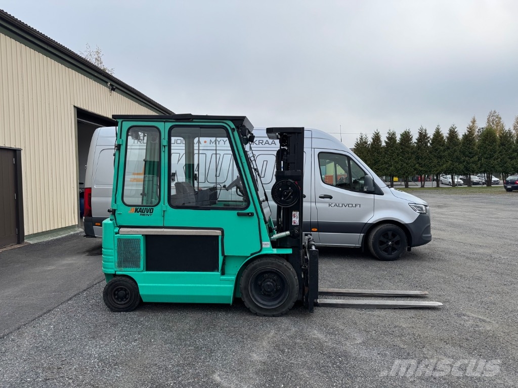Mitsubishi FBP 30 Elektro Stapler