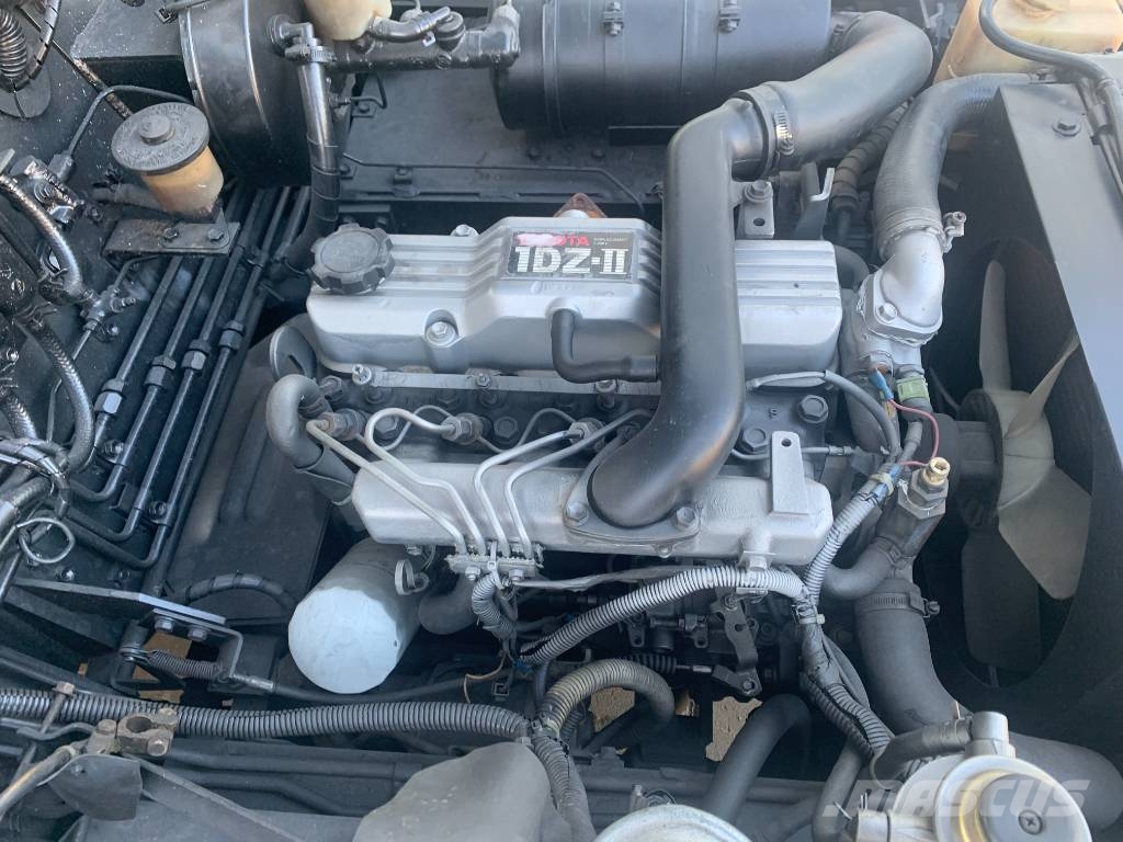 Toyota 2 TD 20 V-3121  EO Flyplassutstyr 