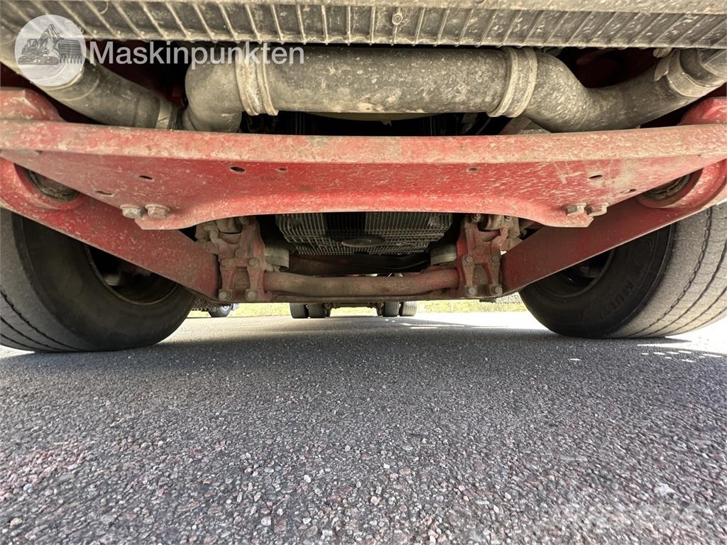 DAF FAS XF530Z Sanduk kamioni