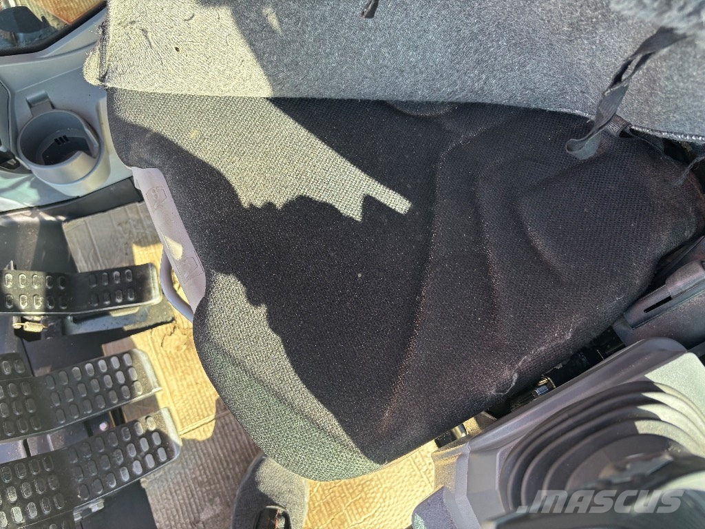 Hitachi ZX 135 US-7 / Heti valmis! 大型油圧ショベル12t以上（パワーショベル・ユンボ）