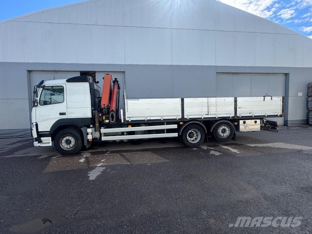 Volvo FM 370 6x2/4-4900 Nosturiauto Truck mounted cranes