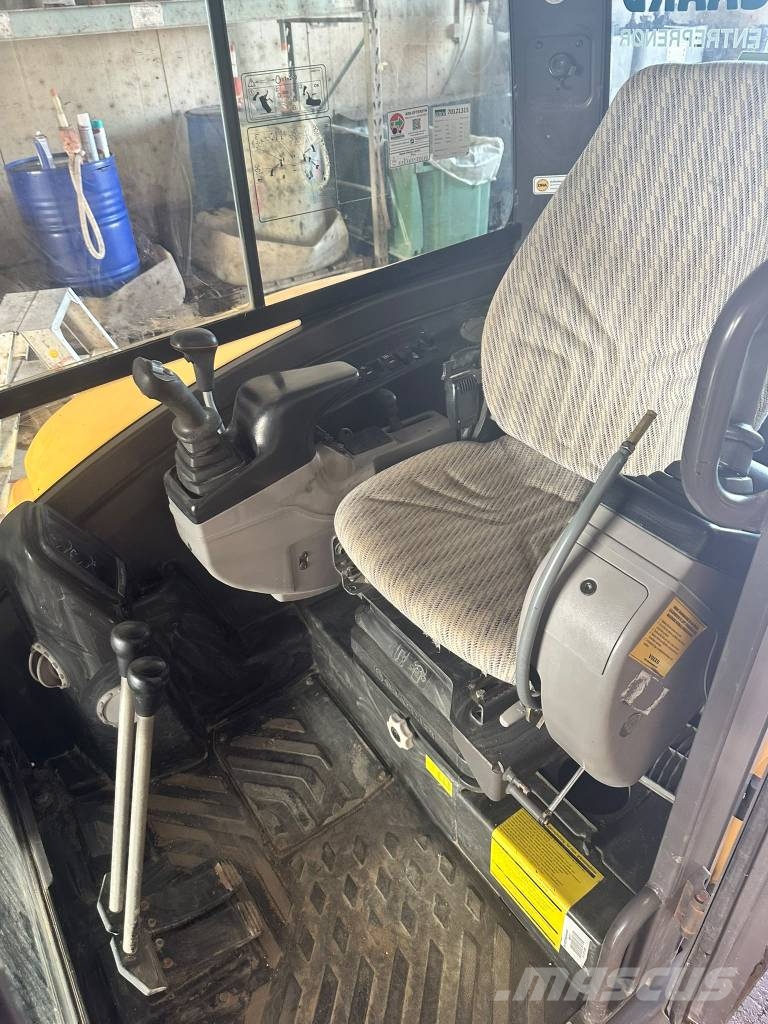 Volvo EC 27 C Minigravemaskiner