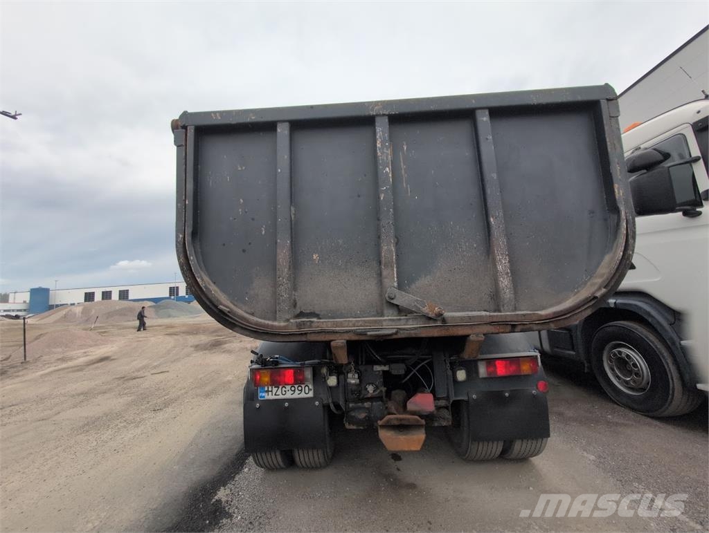 Scania R164 Camiones bañeras basculantes o volquetes