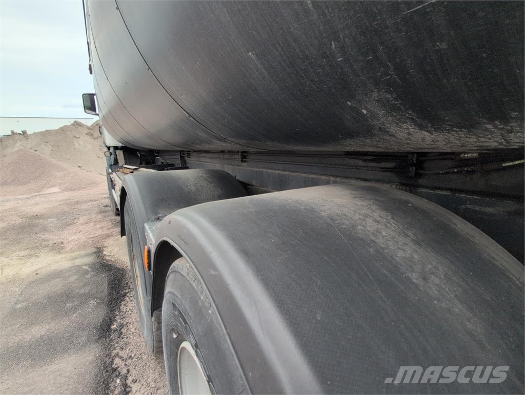 Scania R164 Camiones bañeras basculantes o volquetes
