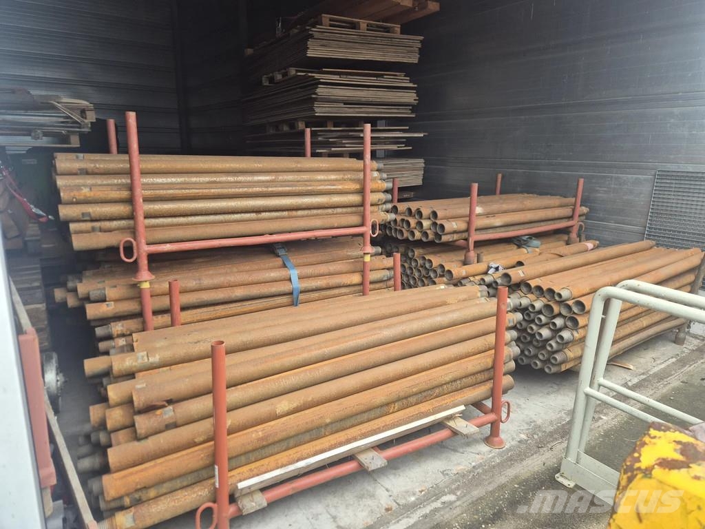 Diversen Boorstangen (drill parts). Muut koneet