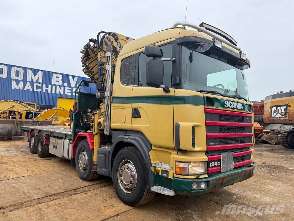 Scania R124 G HIAB 700E-8 + jib Vlakke laadvloer met kraan