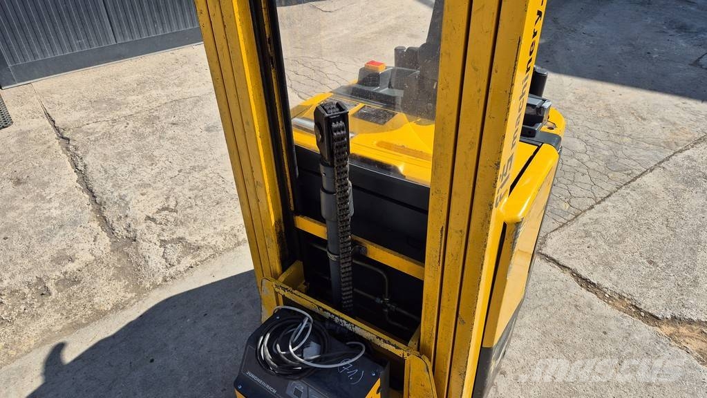 Jungheinrich EJC 214 - 2003 YEAR - 6155 HOURS - TRIPLEX Pedestrian stackers