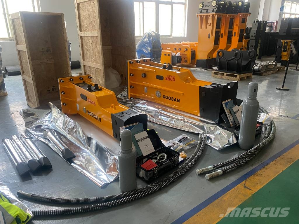 Soosan SB60破碎锤适用于15-18吨挖掘机 Строителство - Други