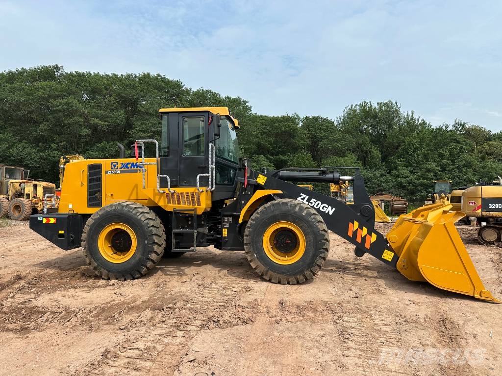 XCMG ZL50GN Фронтальные погрузчики