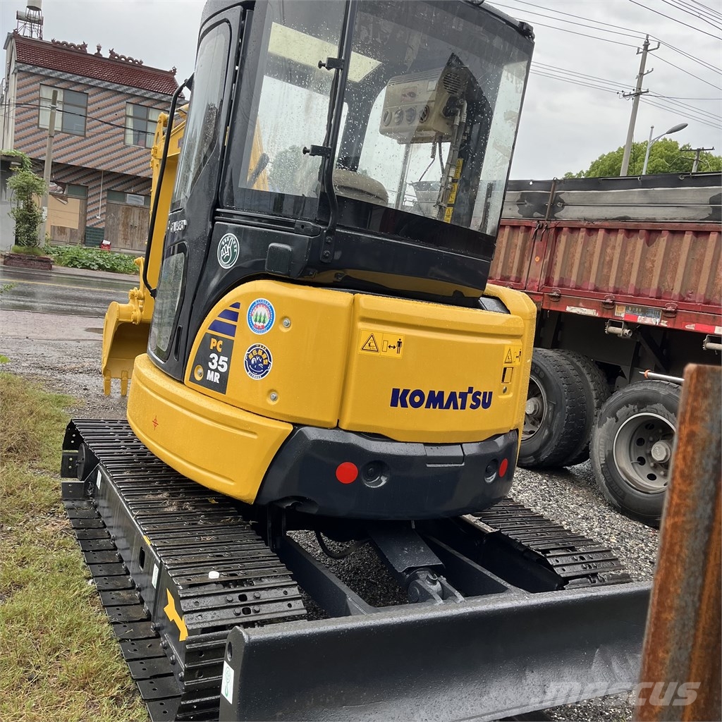 Komatsu PC35 Gravemaskiner på larvebånd