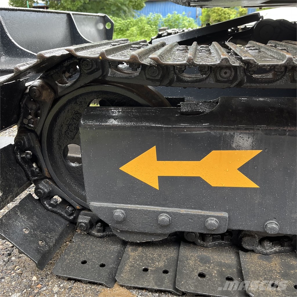 Komatsu PC35 Gravemaskiner på larvebånd