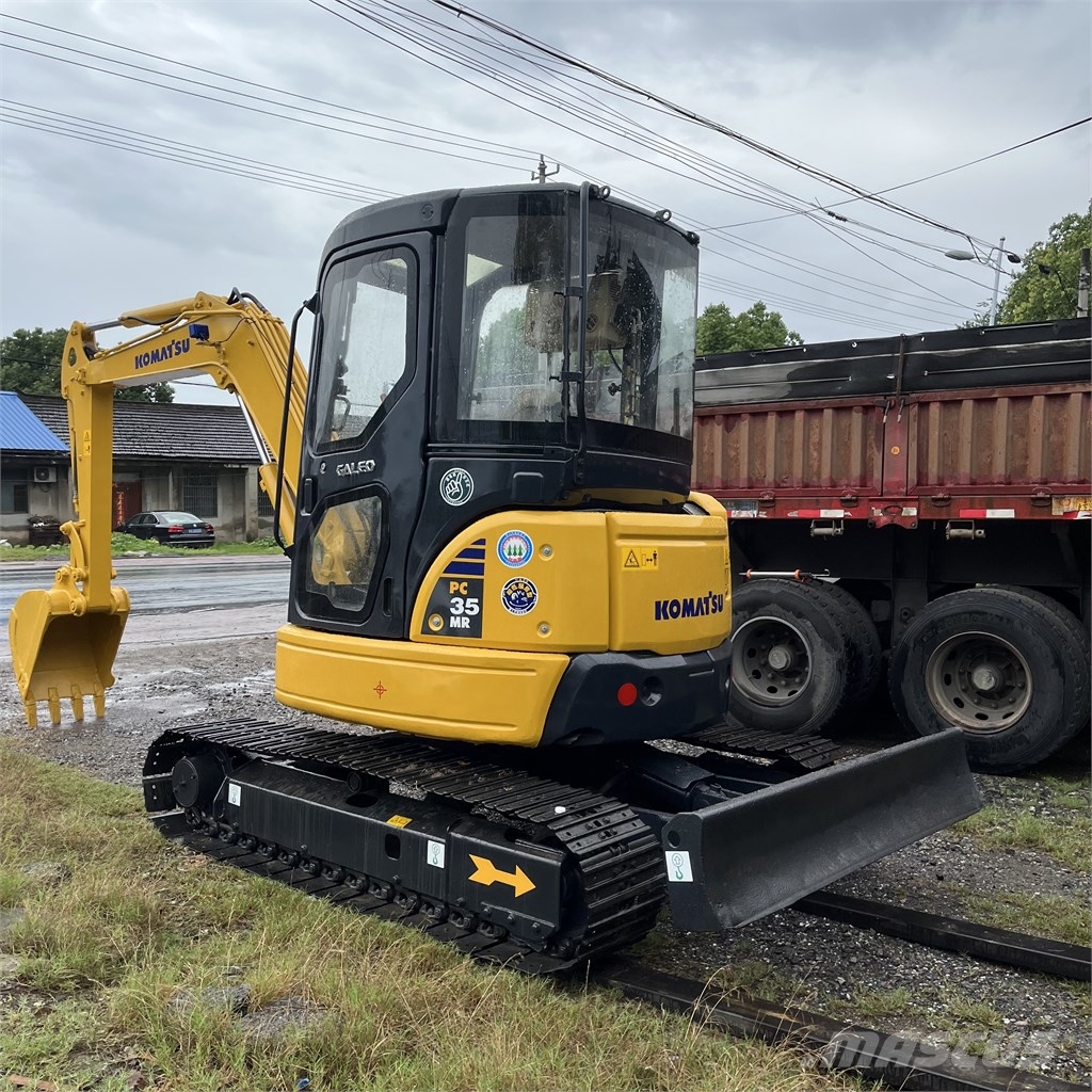 Komatsu PC35 Gravemaskiner på larvebånd