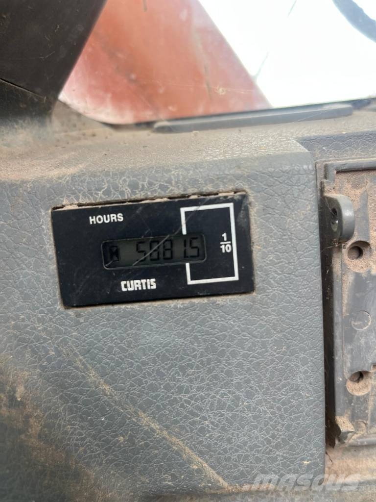 Doosan DX 225 LC Bagri goseničarji