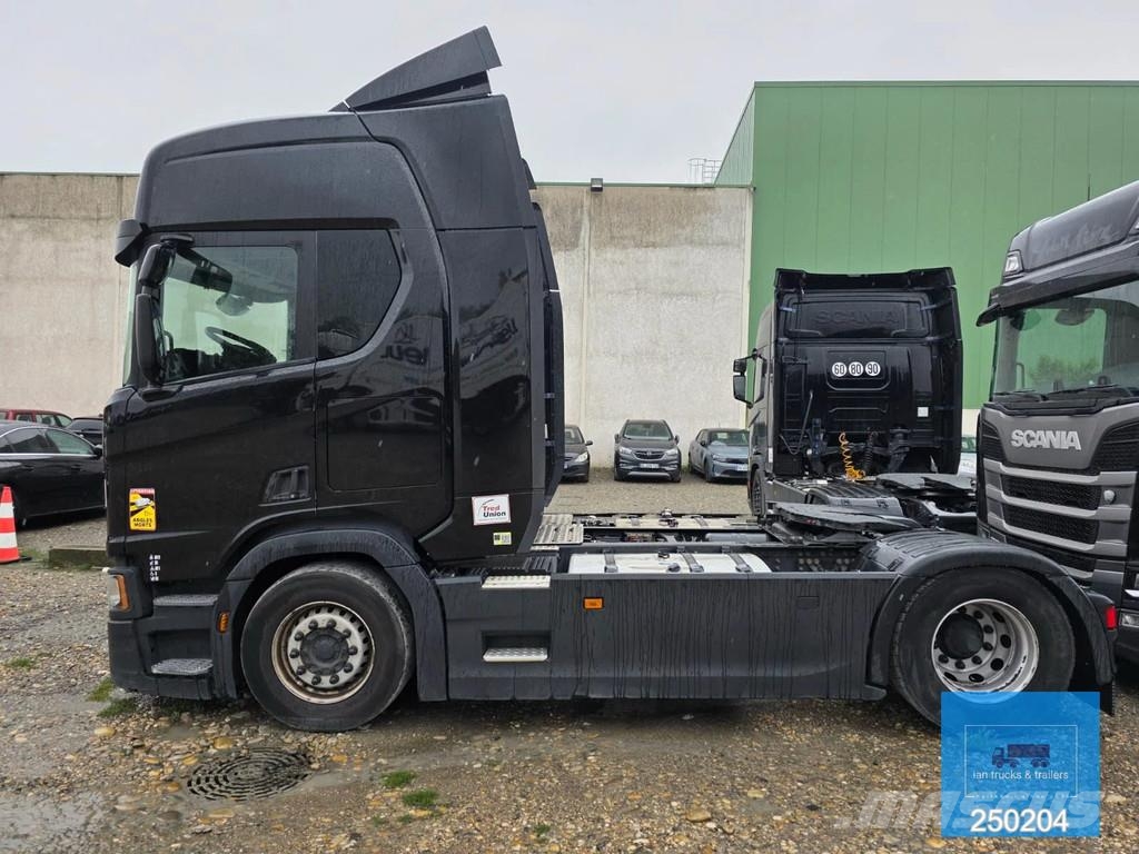 Scania R450 4x2 | 450 hp | OptiCruise | Retarder | 2 tank Vlačilci