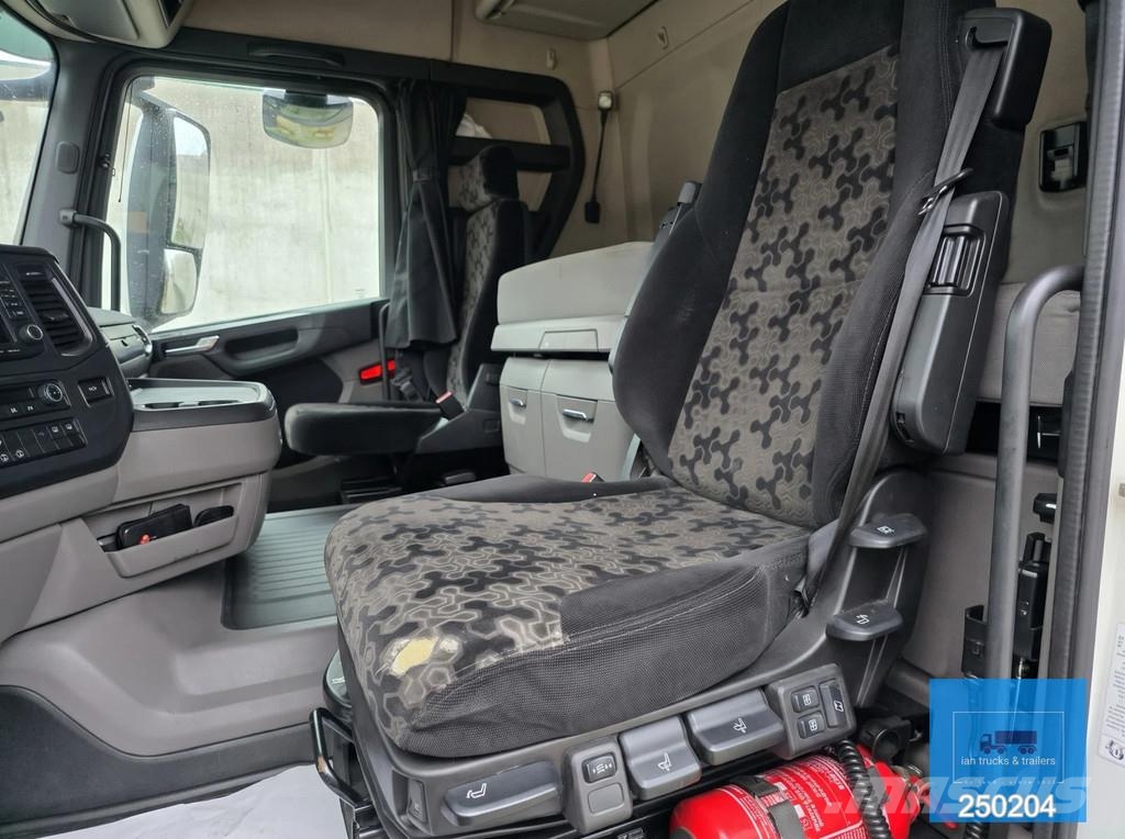 Scania R450 4x2 | 450 hp | OptiCruise | Retarder | 2 tank Vlačilci
