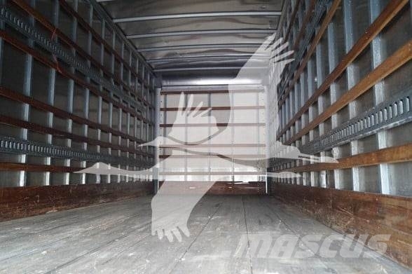 Freightliner BUSINESS CLASS M2 106 Sunkvežimiai su dengtu kėbulu
