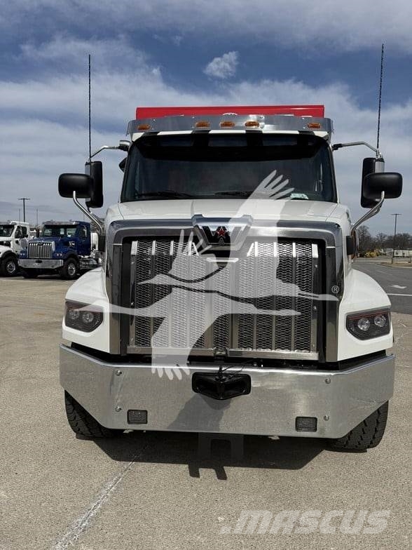 Western Star 47X 傾卸式卡車