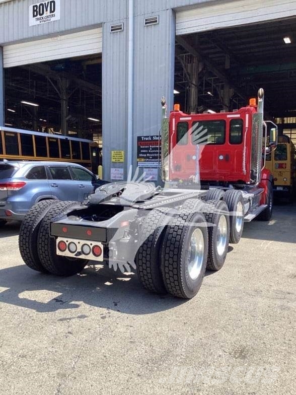 Western Star 49X Vetopöytäautot