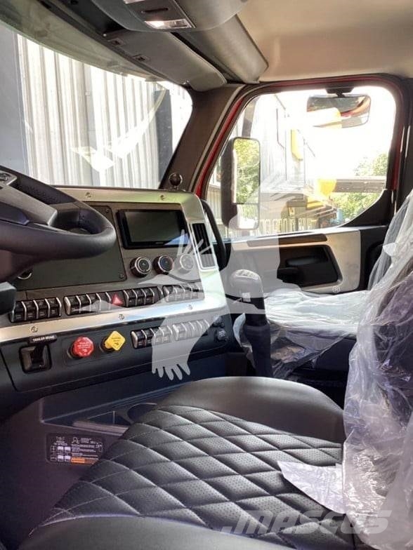 Western Star 49X Vetopöytäautot