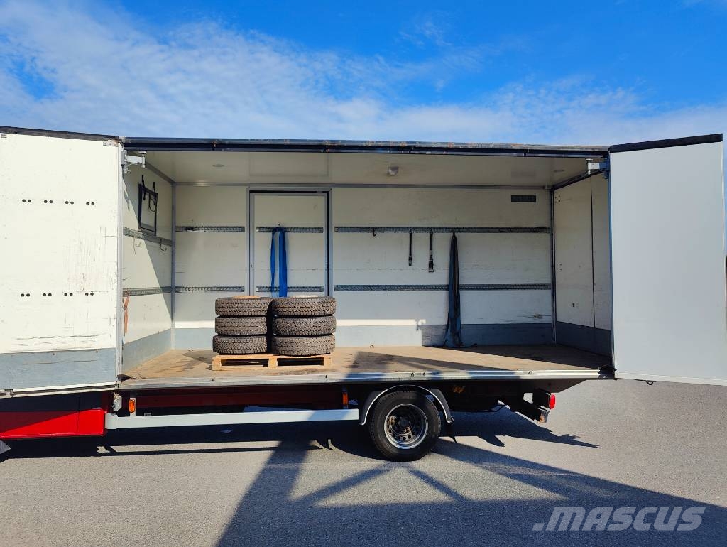 Mercedes-Benz Sprinter 519 CDI Autom Camiones con caja de remolque