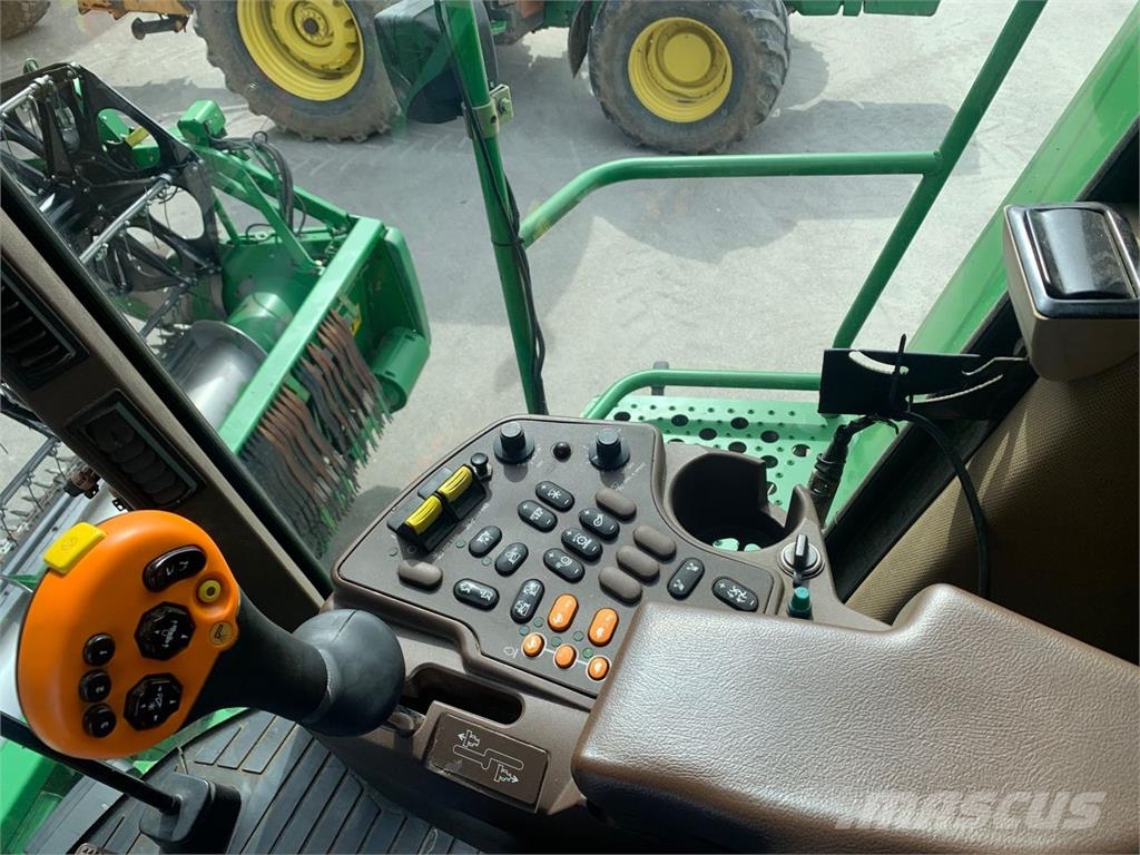 John Deere 9780 CTS HM Kombajny zbożowe