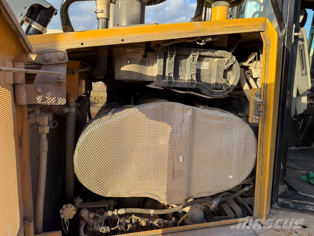 CAT D6T LGP Kettendozer / Planierraupe / Dozer-MIT GPS Crawler dozers