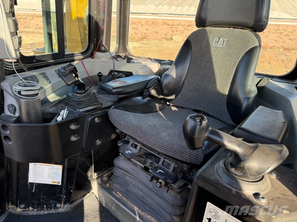CAT D6T LGP Kettendozer / Planierraupe / Dozer-MIT GPS Crawler dozers