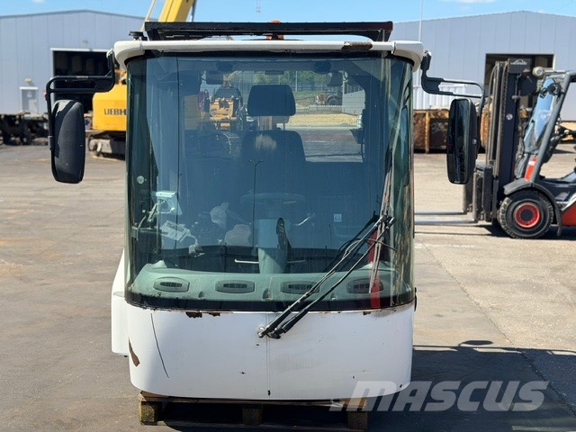 Liebherr L 580 USED CAB Cabine en interieur