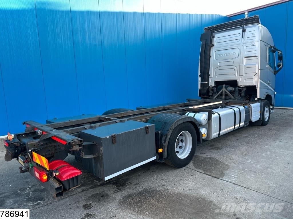 Volvo FH 500 EURO 6, Retarder, ACC, BDF Containertrucks met kabelsysteem