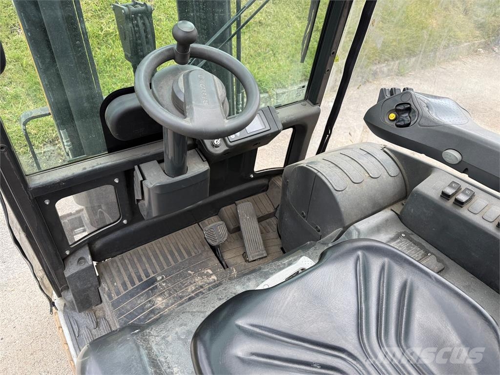 UniCarriers JAG2N1L20Q Electric forklifts