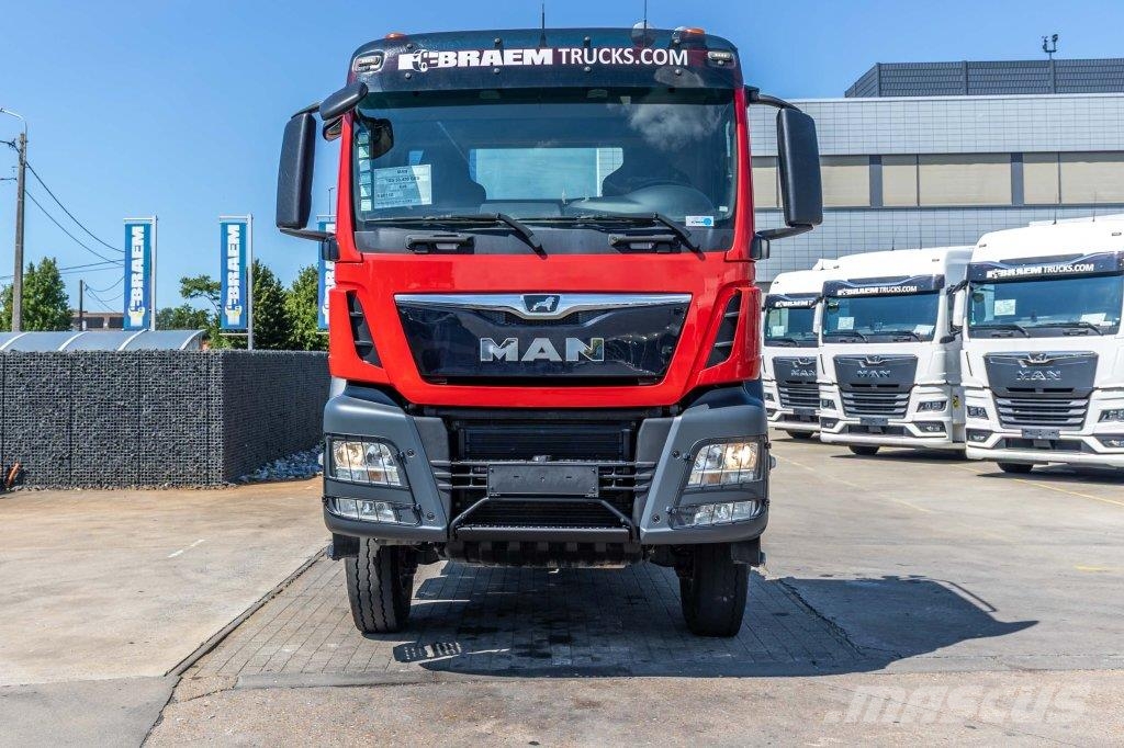 MAN TGS 33.470 BBS-6x6 (motor new 28.000 km) Sadulveokid