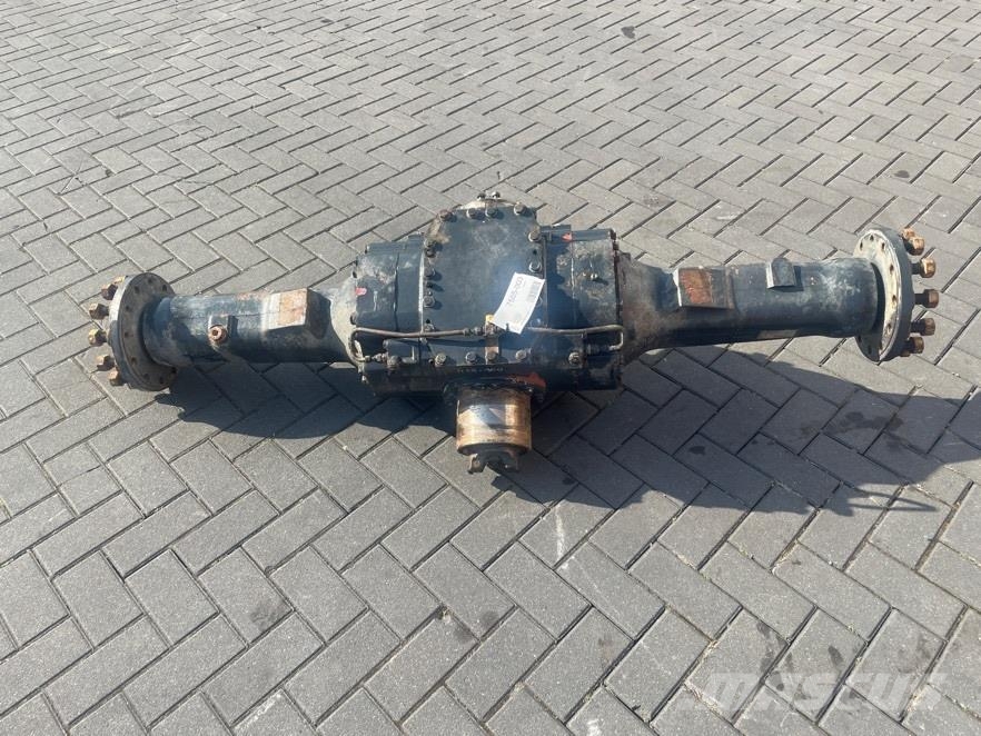 Komatsu WA200 - 418-23-30001 - STD - Axle/Achse/As Ejes