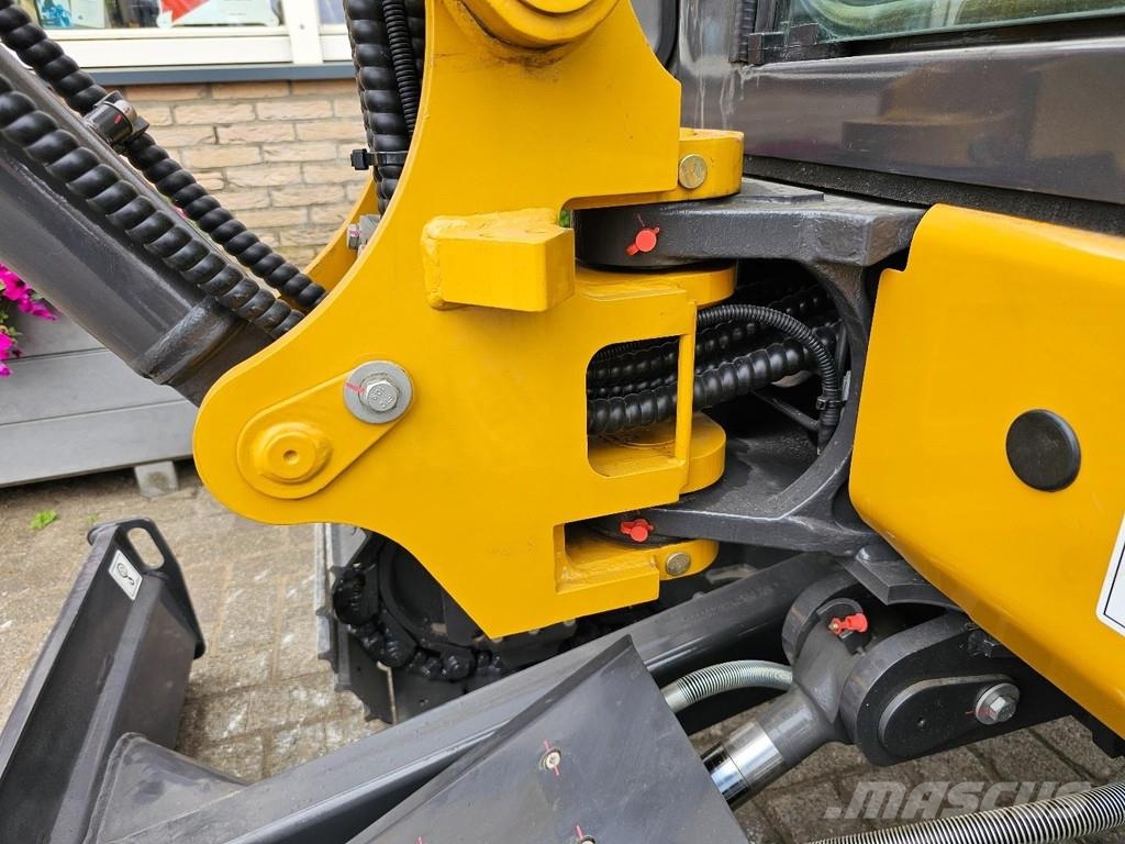 XCMG XE27U Minigraafmachines < 7t