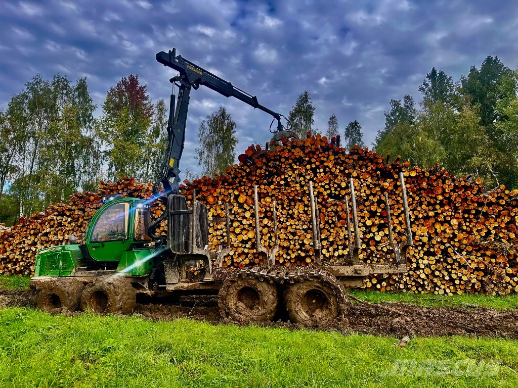 John Deere 1110 E Eco III Lassbærere