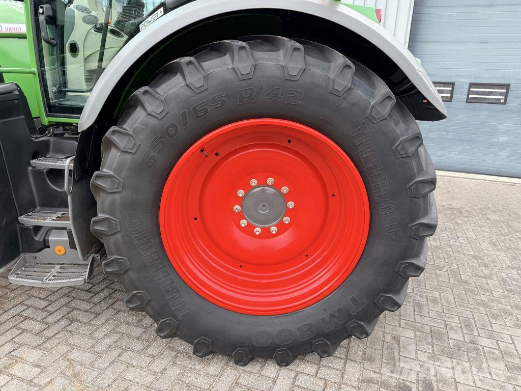 Fendt 720 Vario Power+ Gen 6 الجرارات