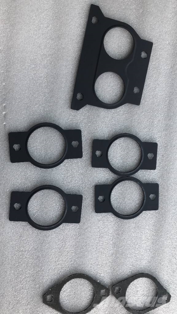 Cummins QSX15 Exhaust Manifold Gasket 3682710 3682940 Motorer