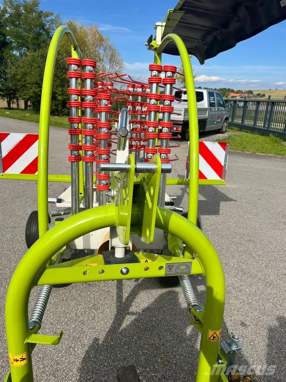 CLAAS Liner 370 Tandem / NEU 2025 Riadkovače