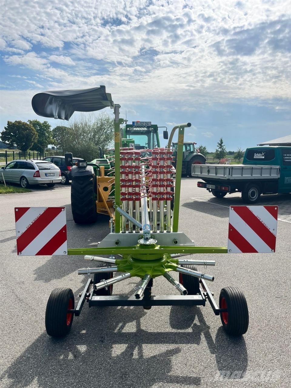CLAAS Liner 370 Tandem / NEU 2025 Riadkovače