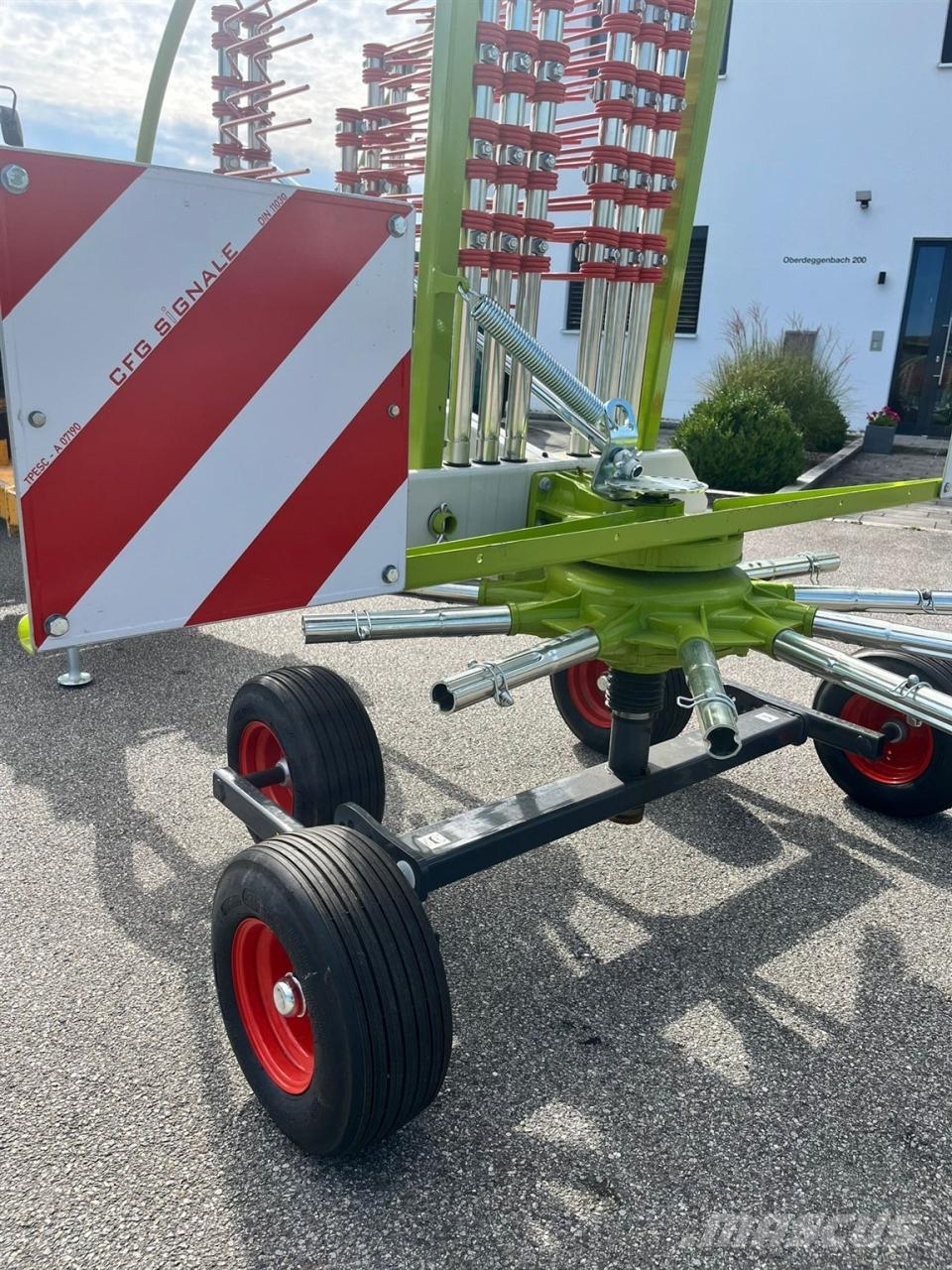 CLAAS Liner 370 Tandem / NEU 2025 Riadkovače