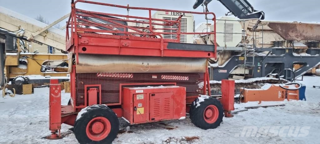JLG 40 RTS Käärtõstukid