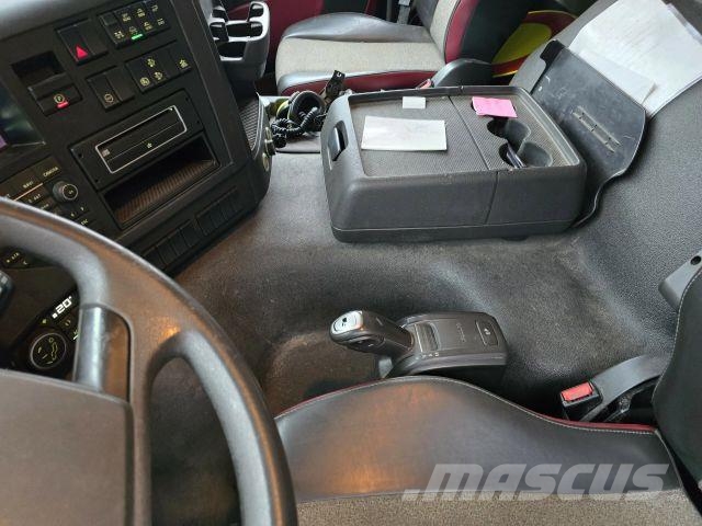 Volvo FMX 540 10x4 PM100+jibi Camiones grúa