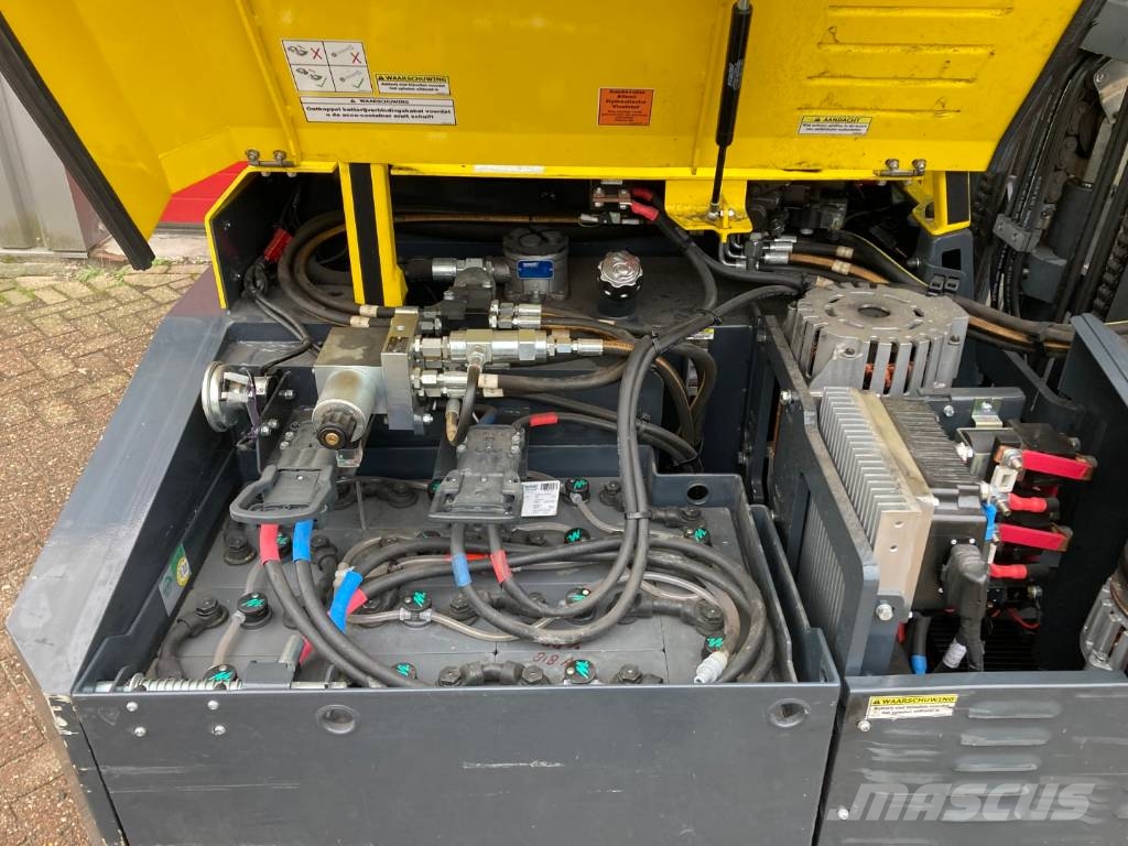 Combilift CBE3000 Sidelaster