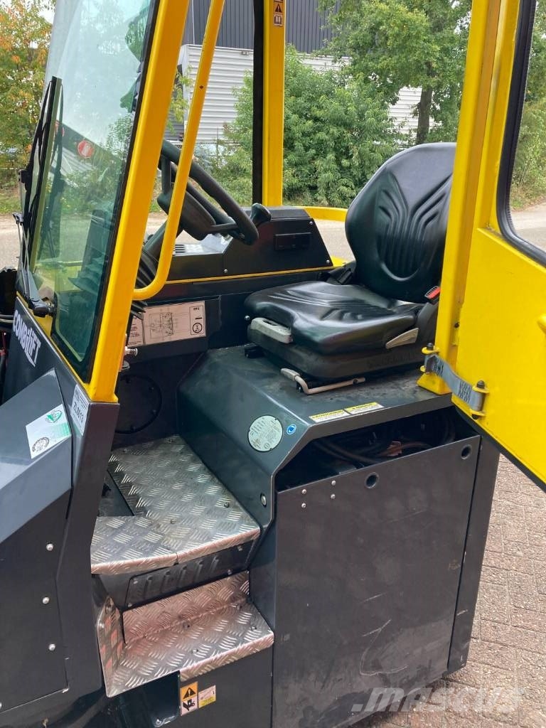 Combilift CBE3000 Sidelaster